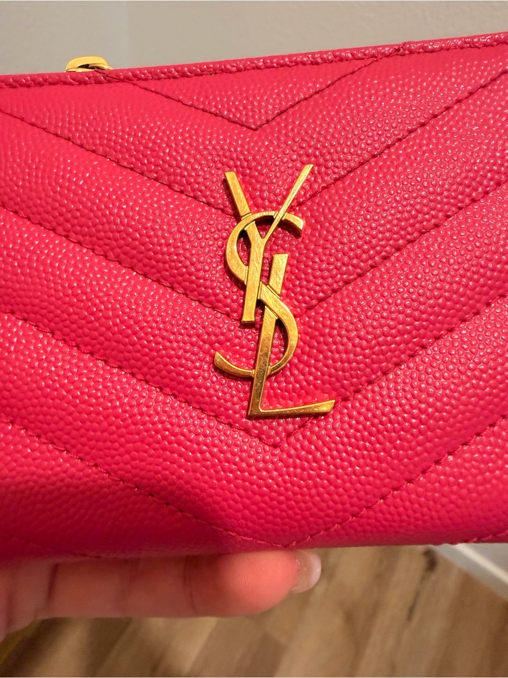 Saint Laurent Hot Pink Quilted Leather Card Wallet with Gold YSL - Picture 3 of 10